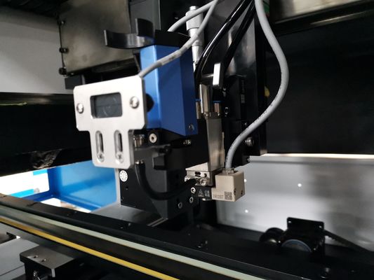 90000CPH LEDレンズのための高速自動接着剤ディスペンサーSMTの土台機械