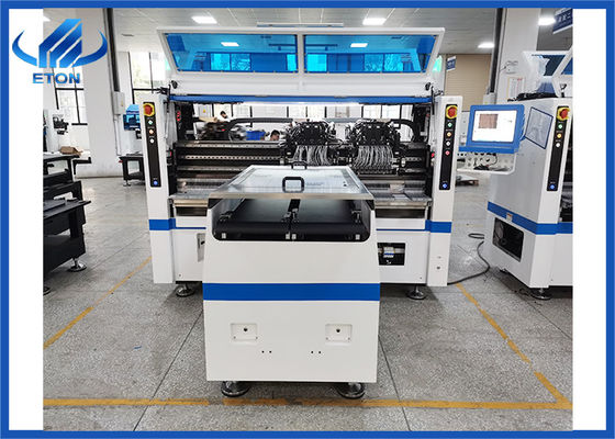 適用範囲が広いストリップSMTのmounterの長さのための頭部の超高速136 PCS