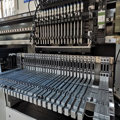 SMT Mounter 180000CPH LEDを作る堅いPCB板は一突きおよび場所機械を欠く