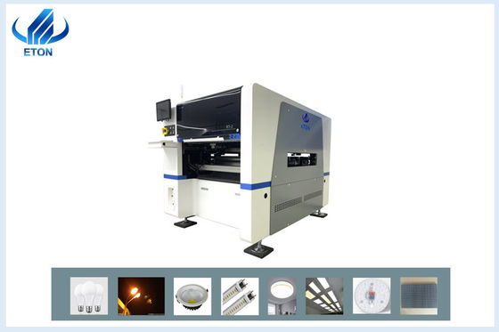 自動導かれた球根の一貫作業機械は機械を作る運転者を導いた