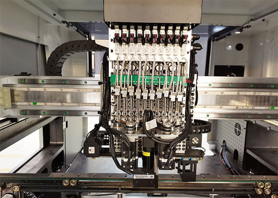 AC 380V 40000CPH 10は32送り装置の場所LEDの球根PCB SMTの一突きおよび場所機械の先頭に立つ